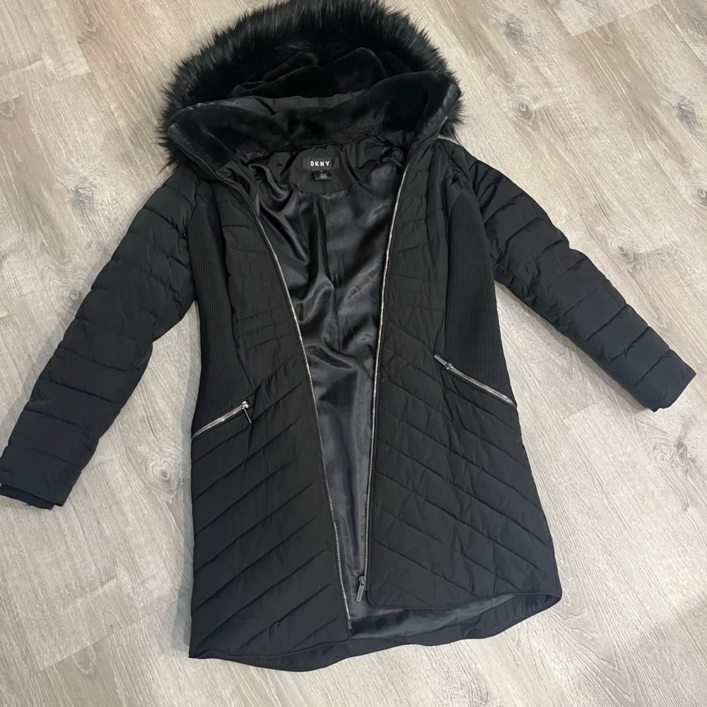 DKNY Women's Black Puffer Jacket with Faux Fur Trim